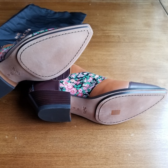 New size! Coach Patchwork Bandit Leather Boots - Picture 7 of 8